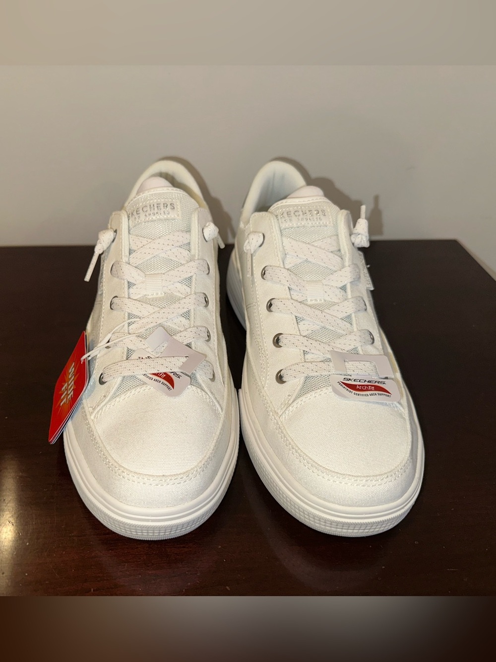 Skechers Arch Fit Arcade Washable Canvas Slip-On Sneakers - NIB - Picture 2 of 10